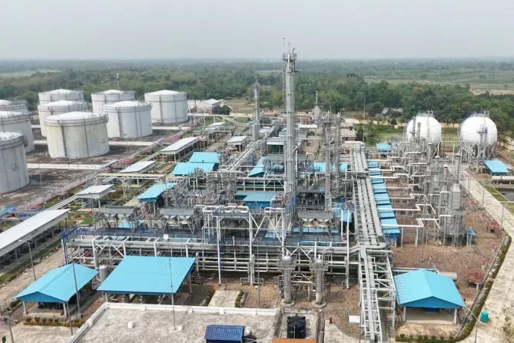 বাংলাদেশে পেট্রোল ও অকটেন সংকটের চারটি মূল কারণ