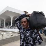 ফ্লাইট চালু হলে প্রবাসীদের দ্রুত যাত্রার ব্যবস্থা করবে সরকার