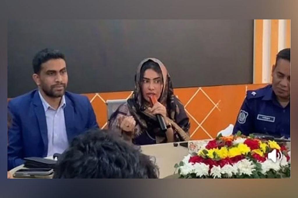 হবিগঞ্জে প্রশাসনের সভায় এমপি রেজা কিবরিয়ার স্ত্রী, ইউএনও ও এসি ল্যান্ডকে বদলি