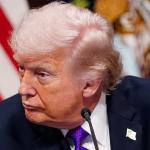 হরমুজ প্রণালি বন্ধ রেখেই ইরানের বিরুদ্ধে যুদ্ধ শেষ করতে চান ট্রাম্প: ওয়াল স্ট্রিট জার্নাল