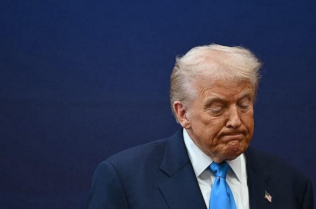 ইরান যুদ্ধ: ট্রাম্প কি চার্চিলের মতো ‘মারাত্মক ভুল’ করতে যাচ্ছেন?