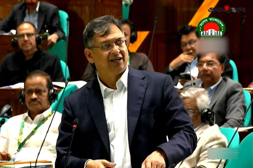 ভোটাভুটির বিধান মানলে বিরোধীদলীয় নেতার প্রস্তাব উত্থাপিতই হতো না: সংসদে স্বরাষ্ট্রমন্ত্রী