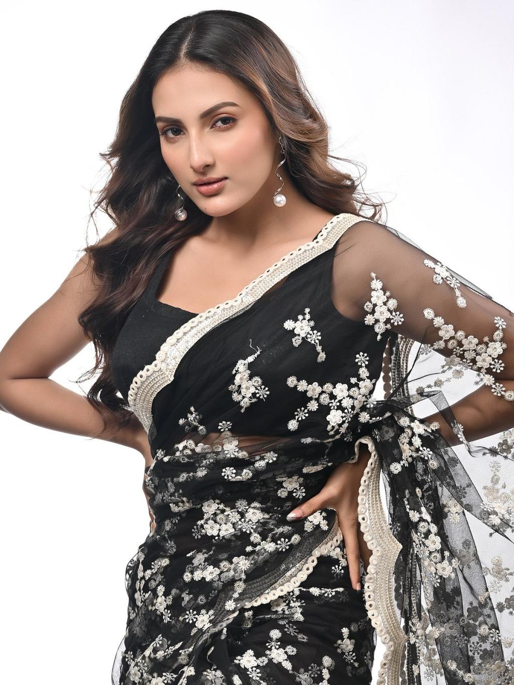 প্রাক্তনের কাছ থেকে কী শিখেছেন শাকিবের নায়িকা