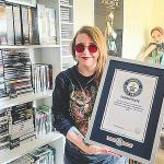 ‘টুম্ব রেইডার’ গেম সংগ্রহ করে গড়লেন বিশ্ব রেকর্ড