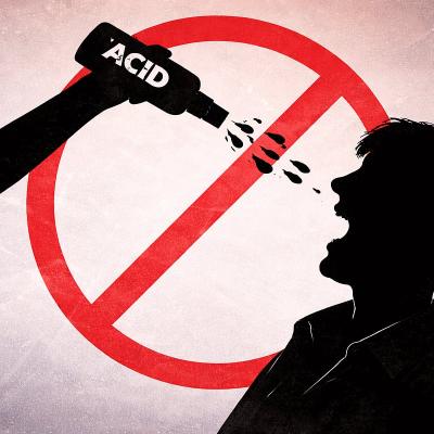 সোনার দোকানে কথা-কাটাকাটি, দুই কর্মচারীর বিরুদ্ধে অ্যাসিডে ঝলসে দেওয়ার অভিযোগ