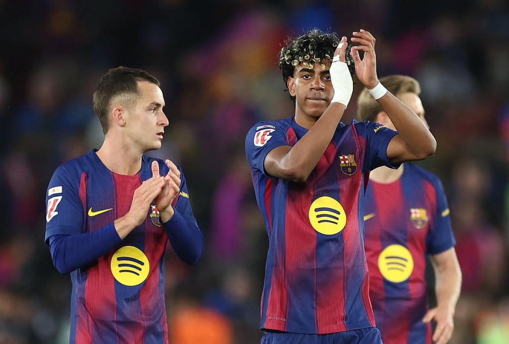 ইয়ামালের মাইলফলকের ম্যাচে শিরোপার সুবাস বার্সেলোনার