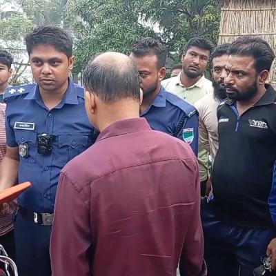 মেহেরপুরে বিএনপি কর্মীকে গুলি, বোমা ফাটিয়ে পালাল দুর্বৃত্তরা