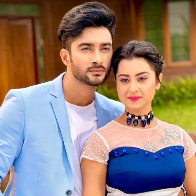 মুক্তির আগে সম্মানী–বিতর্ক! রোশান ক্ষুব্ধ, নীরব বুবলী