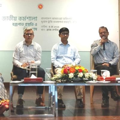 বজ্রপাতের শব্দ শুনলেই কী করতে হবে, জানালেন বিশেষজ্ঞরা