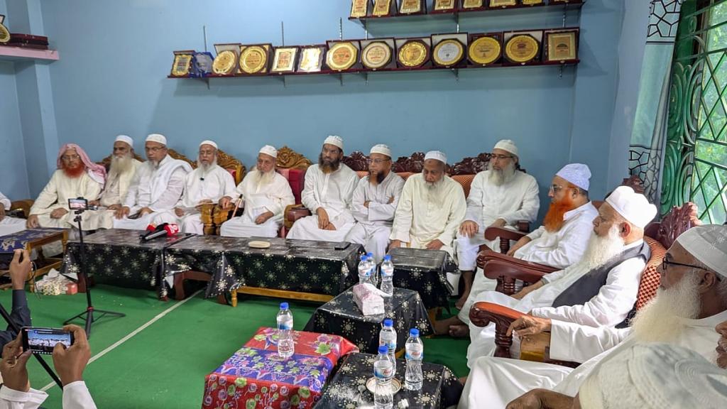 কওমি ধারার দলগুলোকে নিয়ে হেফাজত কী চায়, তাতে জামায়াতের কী সন্দেহ