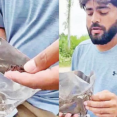 অনলাইনে পণ্যের ফরমাশ, পার্সেল খুলে পেলেন গোবর