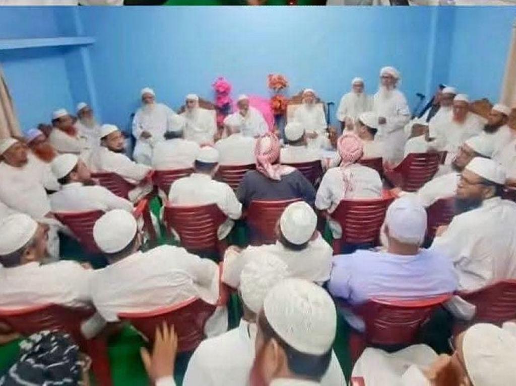 রাজনৈতিক জোটের সঙ্গে সম্পর্ক প্রশ্নে আটকে আছে ৭ ইসলামী দলের ঐক্য